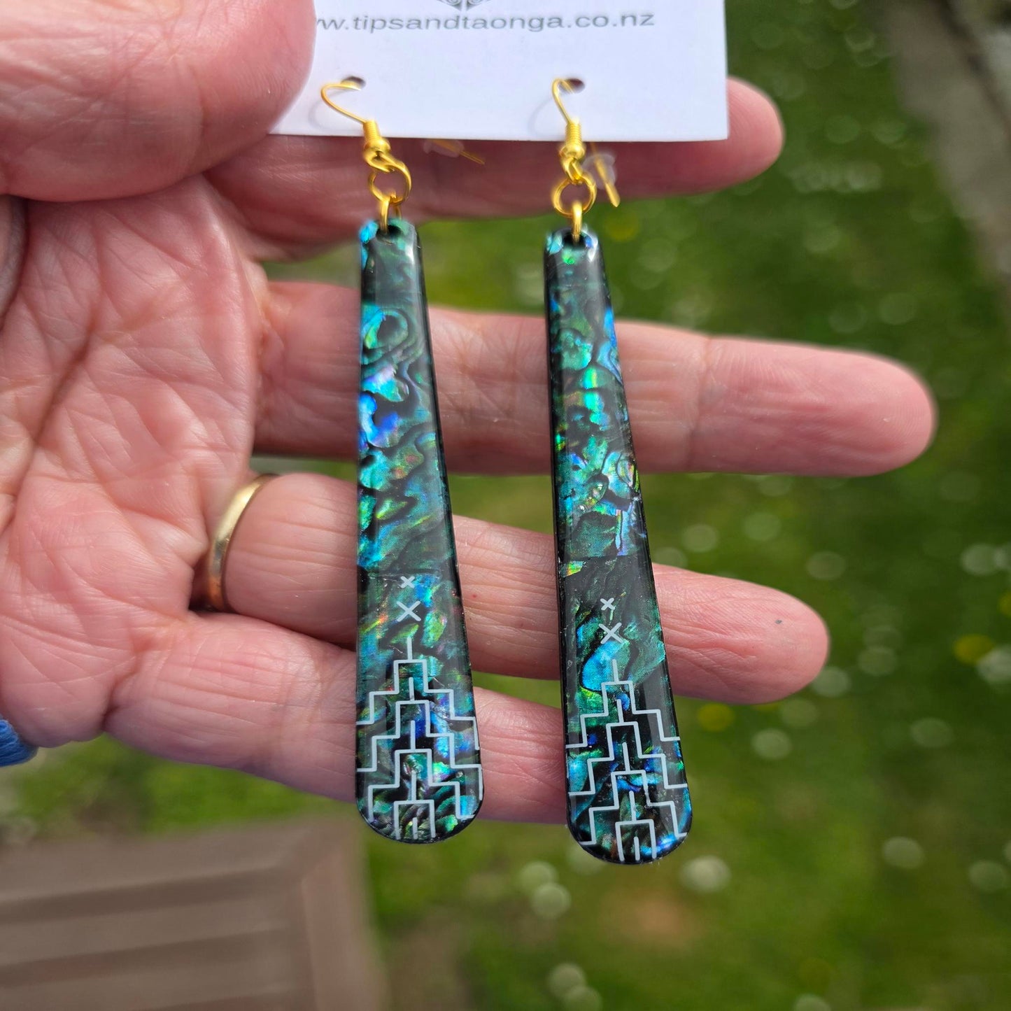 Pāua inspired Poutama | Long roimata