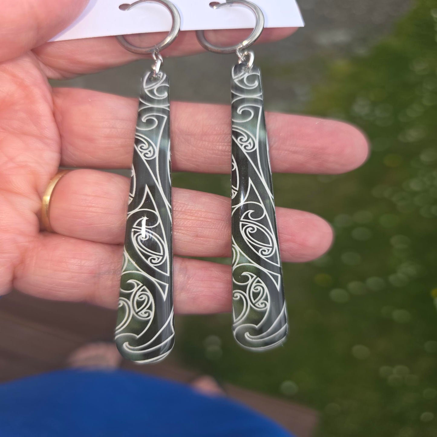 Pounamu inspired Anamata | Long roimata