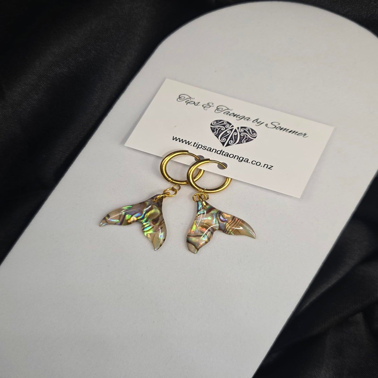 Pāua mother of pearl inspired | Whales tail