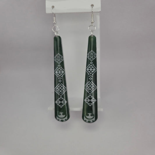 Waiora | Long Slim teardrop