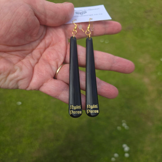 Ngāti Porou | Long slim teardrop