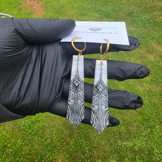 Māori designed opal marble effect | Long point